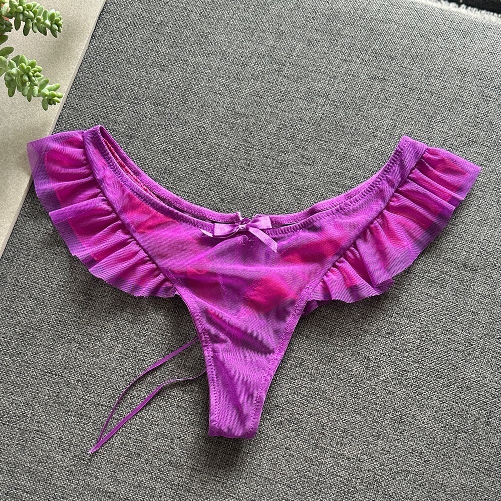 NWOT Vintage Style VS Sexy Little Things Ruffled Panties Set - Picture 8 of 14